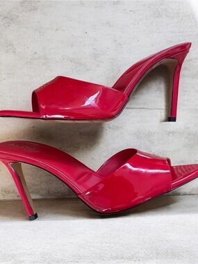 ALDO Red Pointed Toe Patent Leather Pumps Brand New Size 8